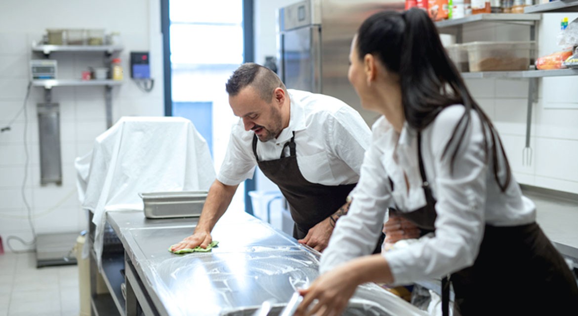 Understanding Extensive Kitchen Porter Services in London