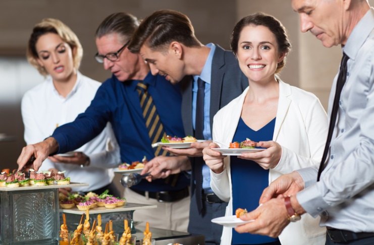 How Corporate Catering Enhances Networking & Business Relationships